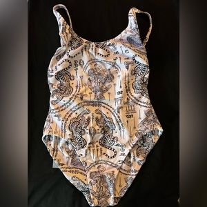 Triya one piece swimwear